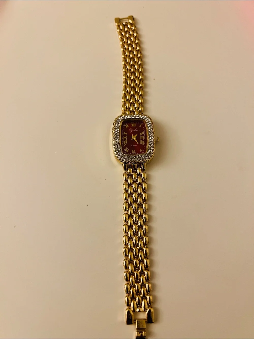 N/A chic gold